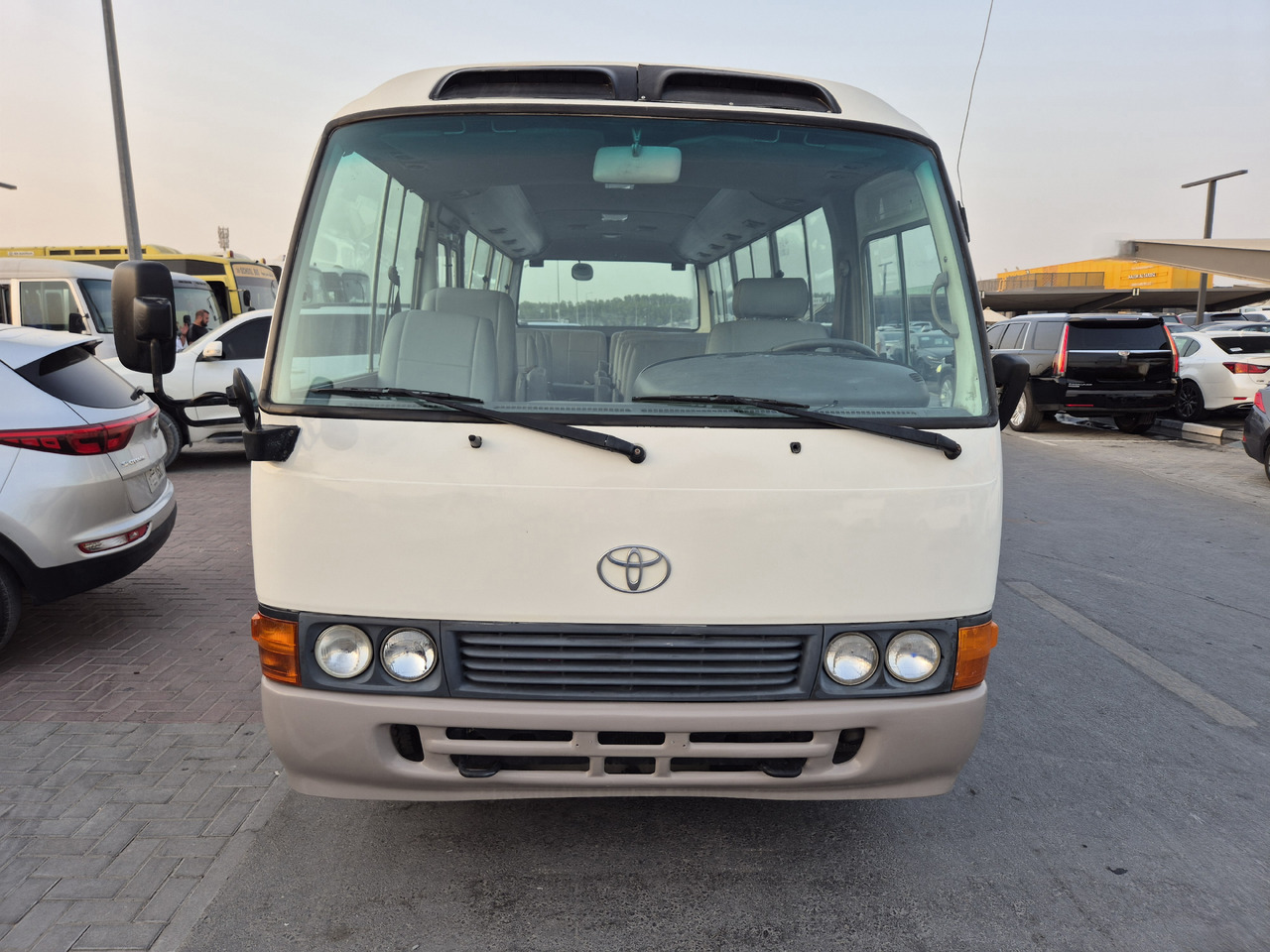 TOYOTA Coaster ... 25 places ...climatisé - Minibus, Passenger van: picture 4 TOYOTA Coaster ... 25 places ...climatisé - Minibus, Passenger van: picture 4