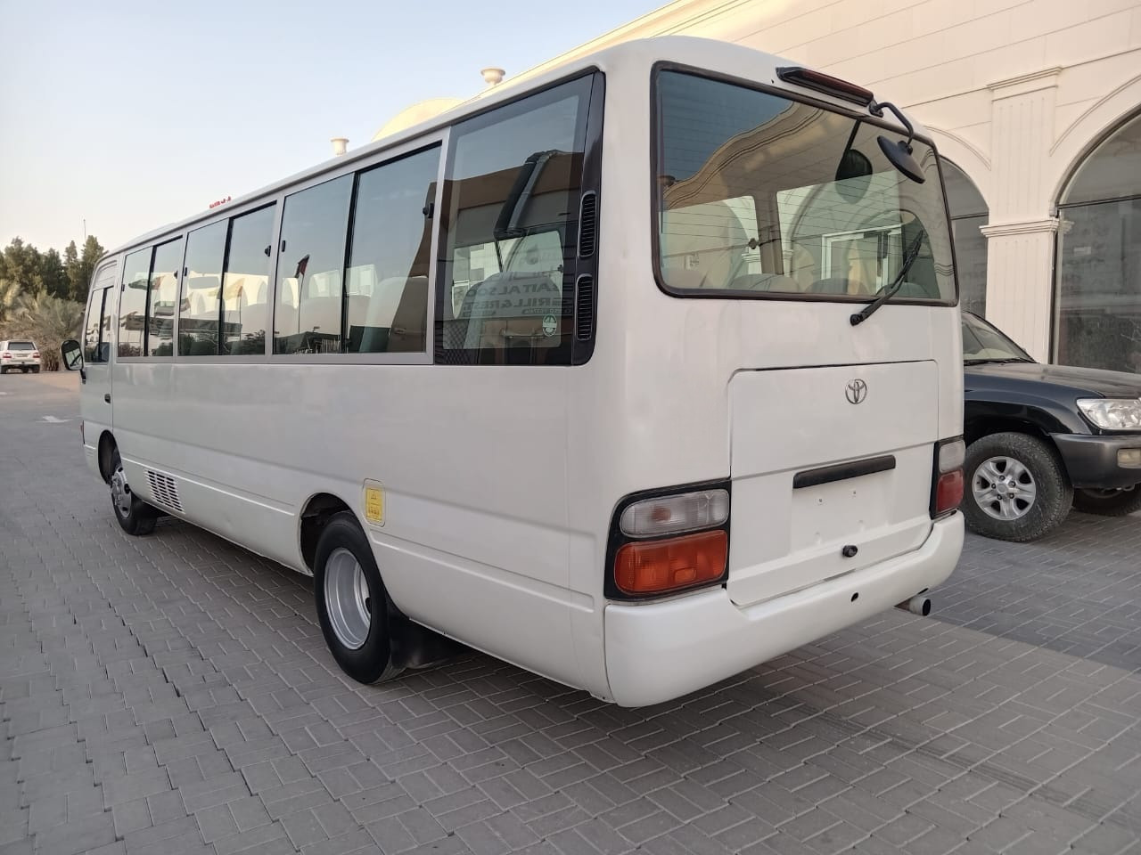 TOYOTA Coaster ... 30 places - diesel - climatisé ... BELGIQUE.. - Minibus, Passenger van: picture 3 TOYOTA Coaster ... 30 places - diesel - climatisé ... BELGIQUE.. - Minibus, Passenger van: picture 3