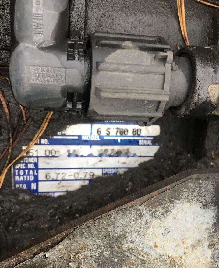 ZF Ecolite 6S700BO - Gearbox for Bus: picture 1 ZF Ecolite 6S700BO - Gearbox for Bus: picture 1