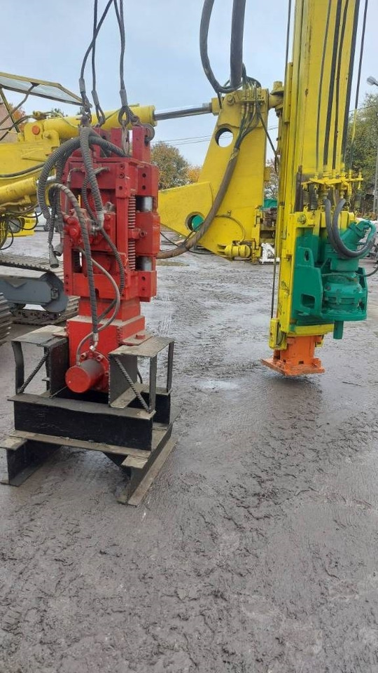 ABI RE 8000 (O&K RH 6) no mobilram tm bauer rtg rg bg - Pile driver: picture 3 ABI RE 8000 (O&K RH 6) no mobilram tm bauer rtg rg bg - Pile driver: picture 3