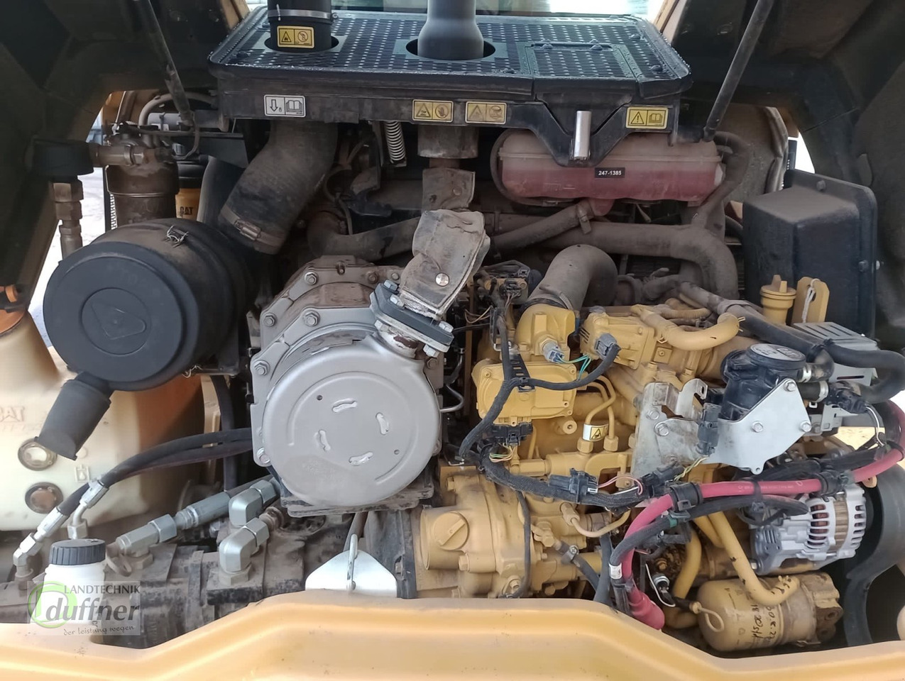 CAT 908 M - Wheel loader: picture 3 CAT 908 M - Wheel loader: picture 3