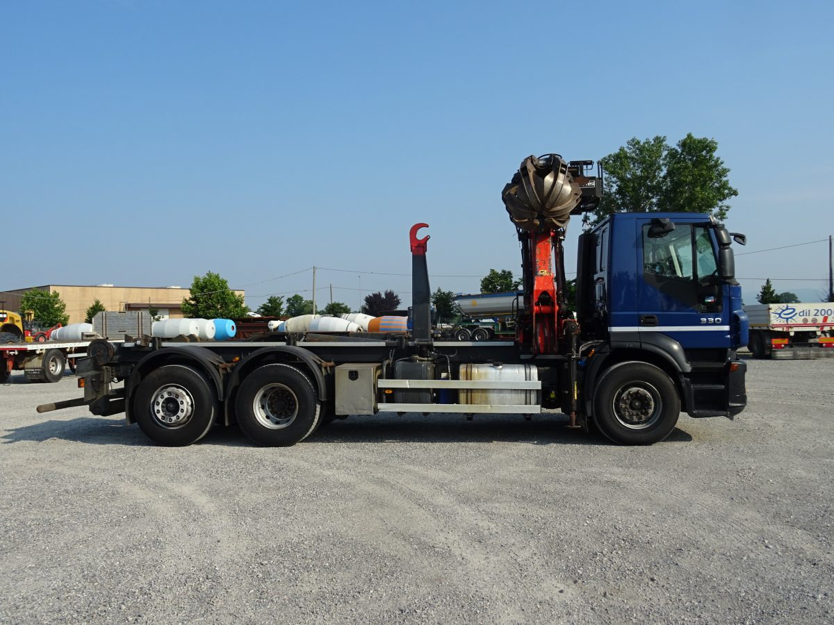 IVECO STRALIS 330 - Hook lift truck, Crane truck: picture 4 IVECO STRALIS 330 - Hook lift truck, Crane truck: picture 4