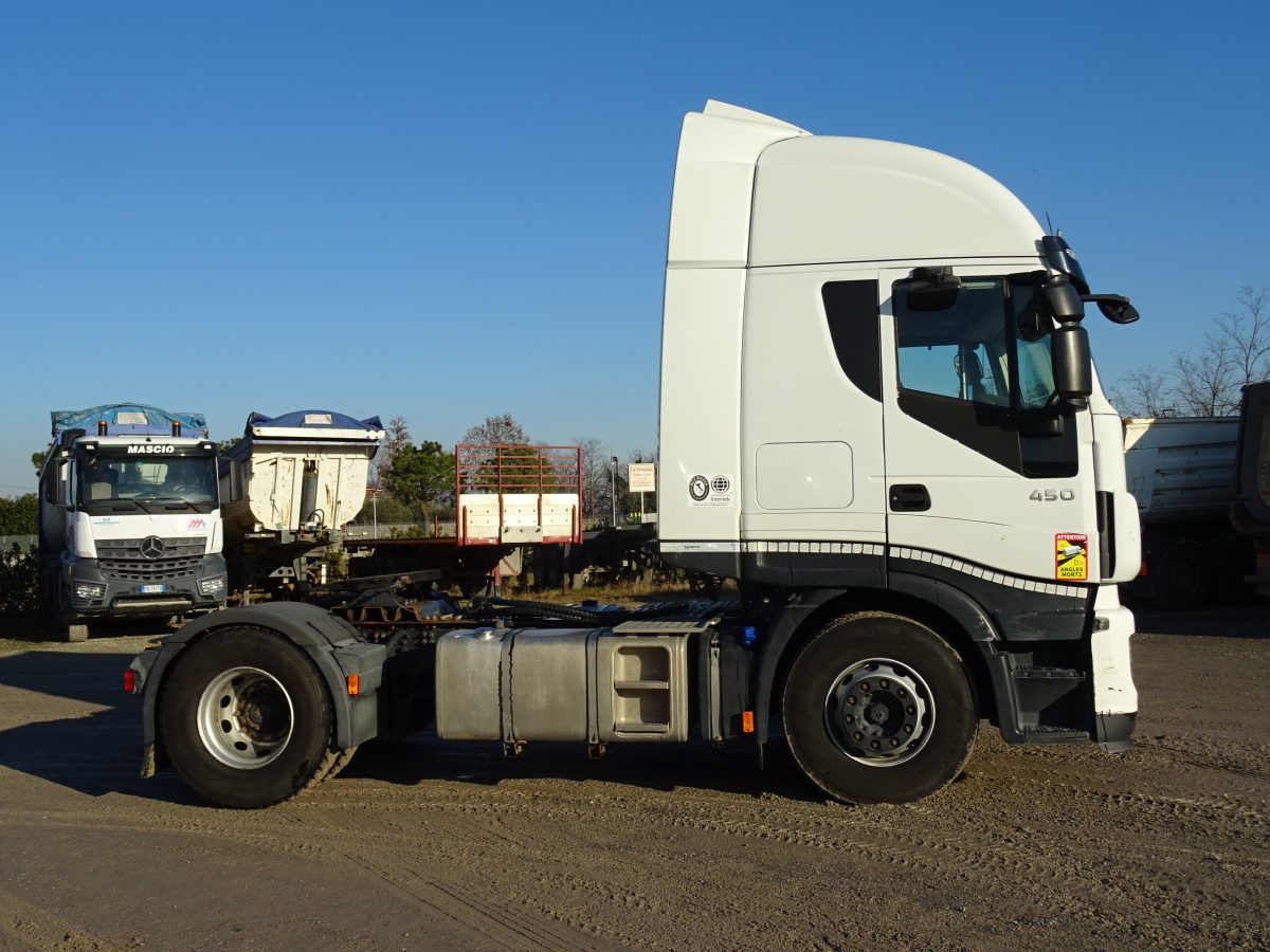 IVECO STRALIS 450 - Tractor unit: picture 4 IVECO STRALIS 450 - Tractor unit: picture 4
