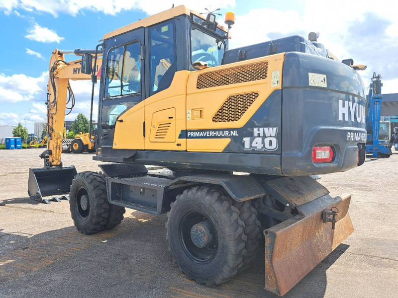 Hyundai HW 140 - Wheel excavator: picture 1 Hyundai HW 140 - Wheel excavator: picture 1
