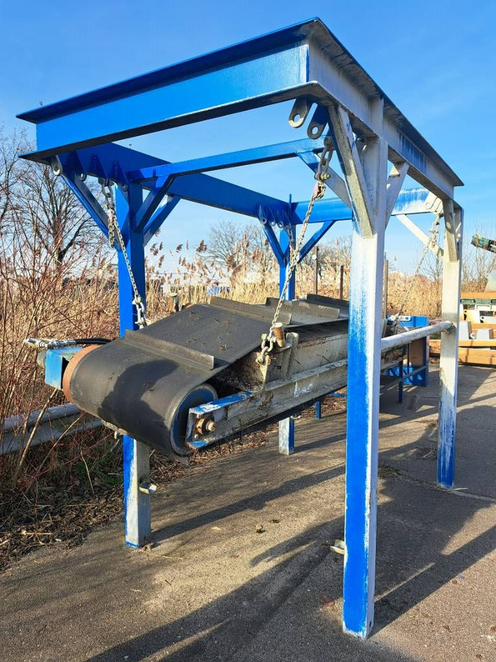 PowerScreen Magnet belt conveyor with frame 2100x - Belt conveyor: picture 1 PowerScreen Magnet belt conveyor with frame 2100x - Belt conveyor: picture 1