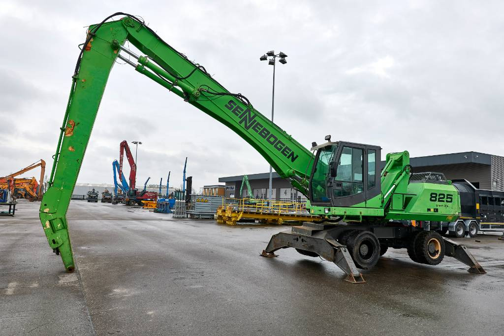 Sennebogen 825M-C - Waste/ Industry handler: picture 3 Sennebogen 825M-C - Waste/ Industry handler: picture 3