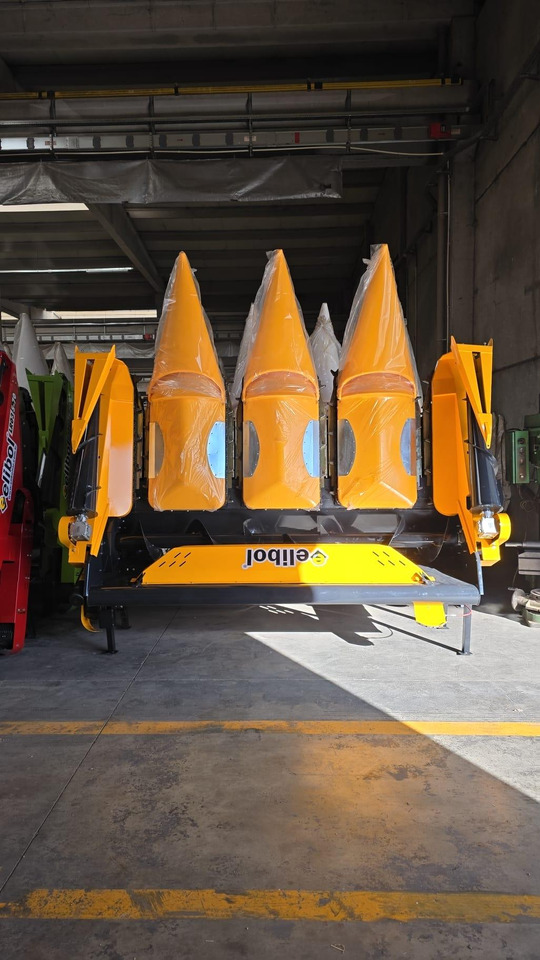 ELİBOL LR03 4 ROWS CORN HEADER - Corn header: picture 1 ELİBOL LR03 4 ROWS CORN HEADER - Corn header: picture 1