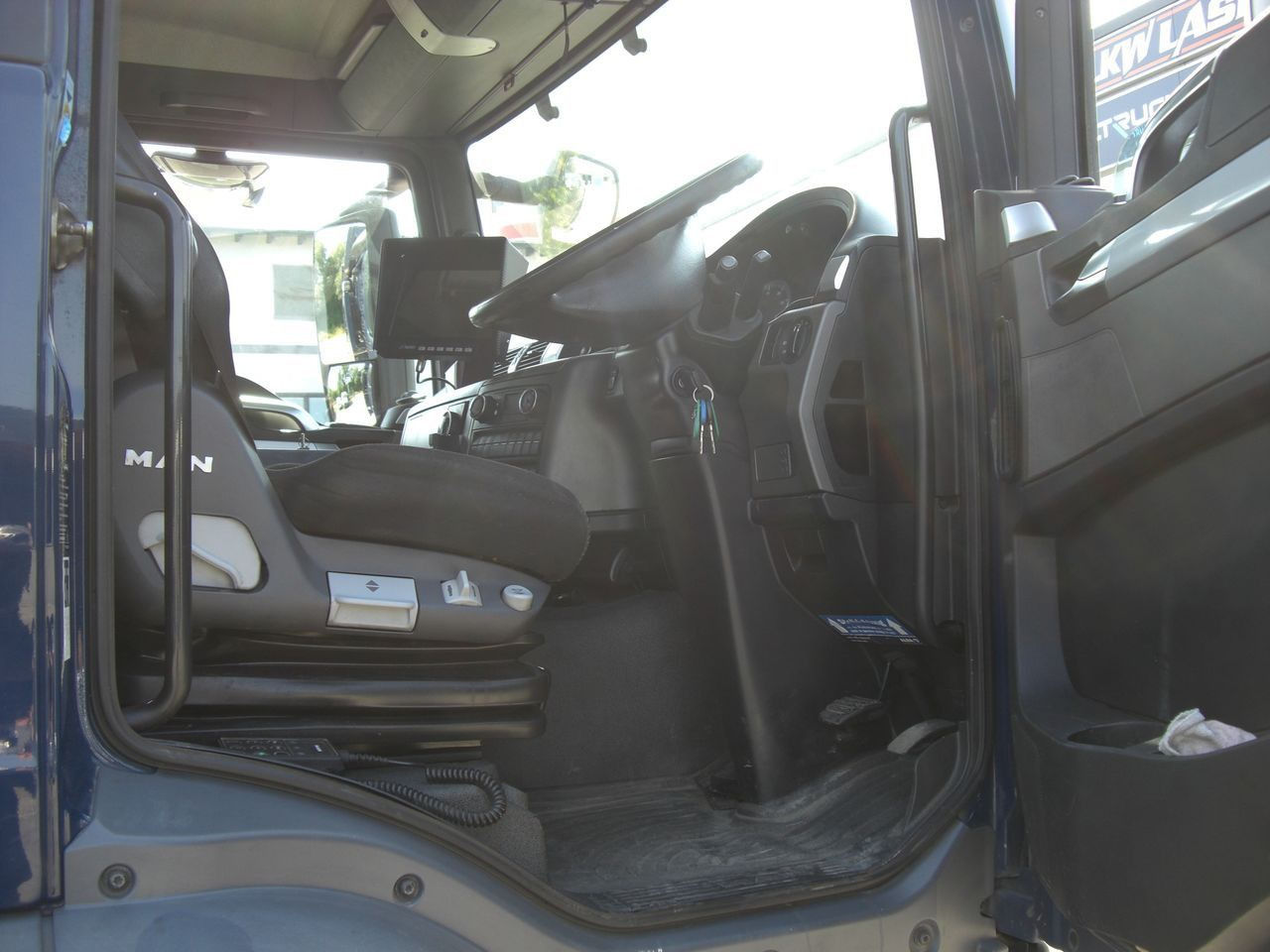 New Garbage truck MAN 26360FNLL / SEITENLADER MAN 26360FNLL / SEITENLADER: picture 9