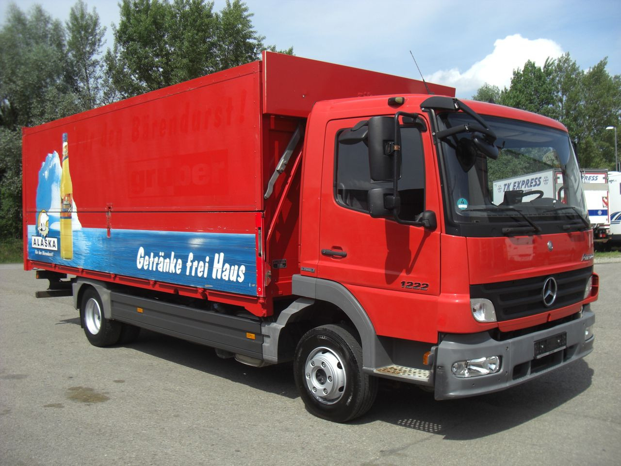 Mercedes-Benz 1222L AUTOMATIK - Beverage truck: picture 2 Mercedes-Benz 1222L AUTOMATIK - Beverage truck: picture 2