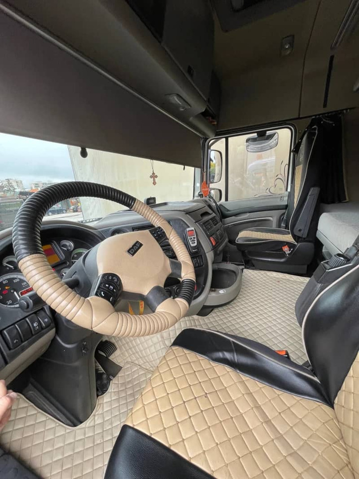 DAF XF 105 - Tractor unit: picture 5 DAF XF 105 - Tractor unit: picture 5
