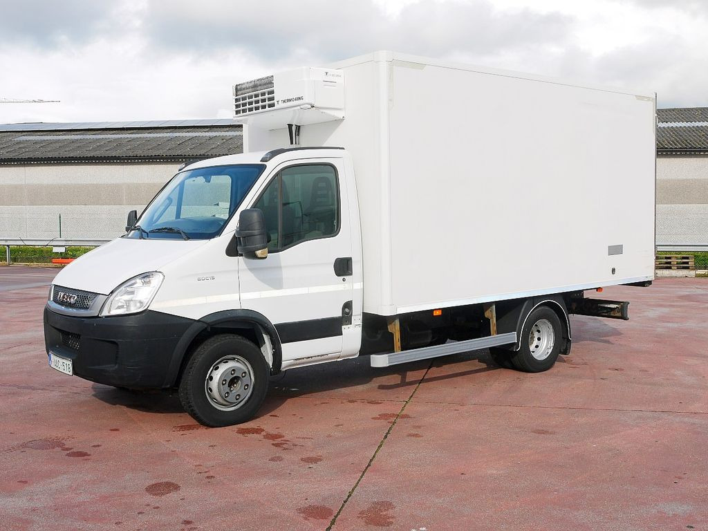Iveco 60C15 65 70 DAILY KUHLKOFFER THERMOKING V500 A/C - Refrigerated van: picture 4 Iveco 60C15 65 70 DAILY KUHLKOFFER THERMOKING V500 A/C - Refrigerated van: picture 4