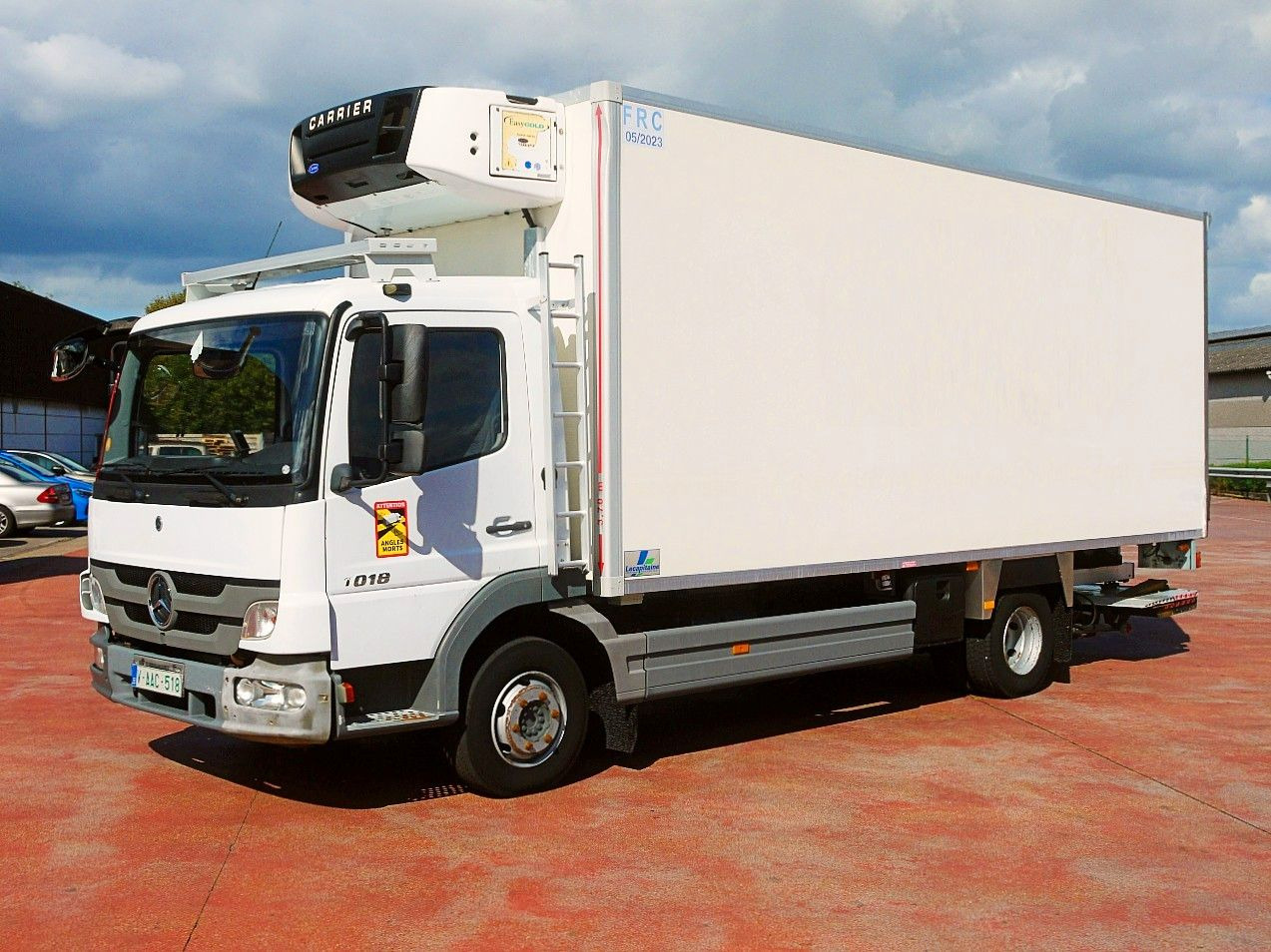 Mercedes-Benz 1018 ATEGO KUHLKOFFER CARRIER SUPRA 550 LBW LUFT - Refrigerator truck: picture 4 Mercedes-Benz 1018 ATEGO KUHLKOFFER CARRIER SUPRA 550 LBW LUFT - Refrigerator truck: picture 4