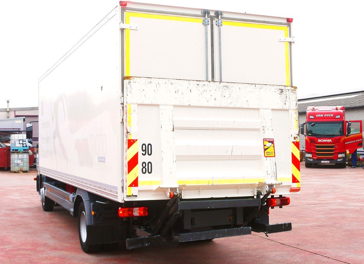 Box truck Mercedes-Benz 1218 ATEGO MEUBEL KOFFER A/C 124 Tkm: picture 7 Box truck Mercedes-Benz 1218 ATEGO MEUBEL KOFFER A/C 124 Tkm: picture 7