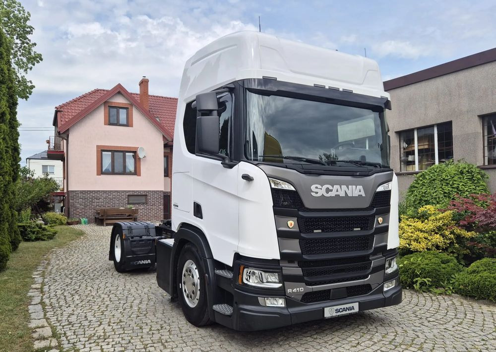 Scania R410 - Tractor unit: picture 3 Scania R410 - Tractor unit: picture 3