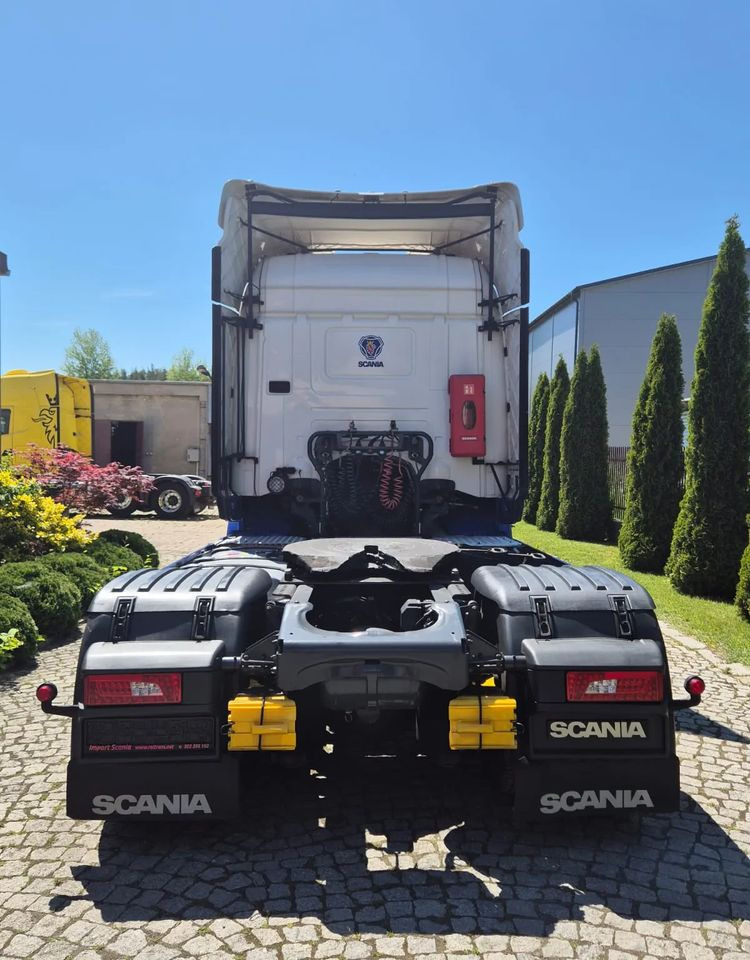 Scania R410 - Tractor unit: picture 4 Scania R410 - Tractor unit: picture 4