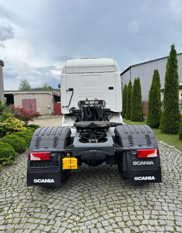 Scania R450 - Tractor unit: picture 5 Scania R450 - Tractor unit: picture 5