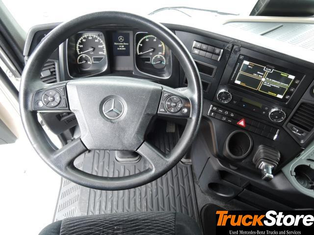 Tractor unit Mercedes-Benz Actros 1843 LS: picture 7