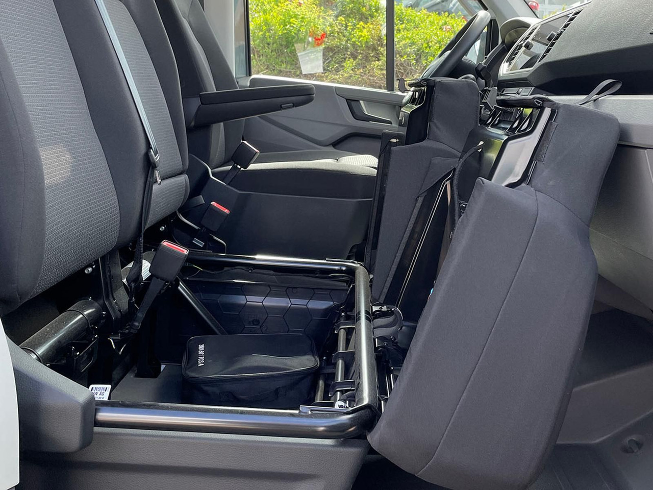 Car MAN TGE 3.160 L3H3 MIXTO LED AHK NAVI GRA RWD SITZH: picture 21