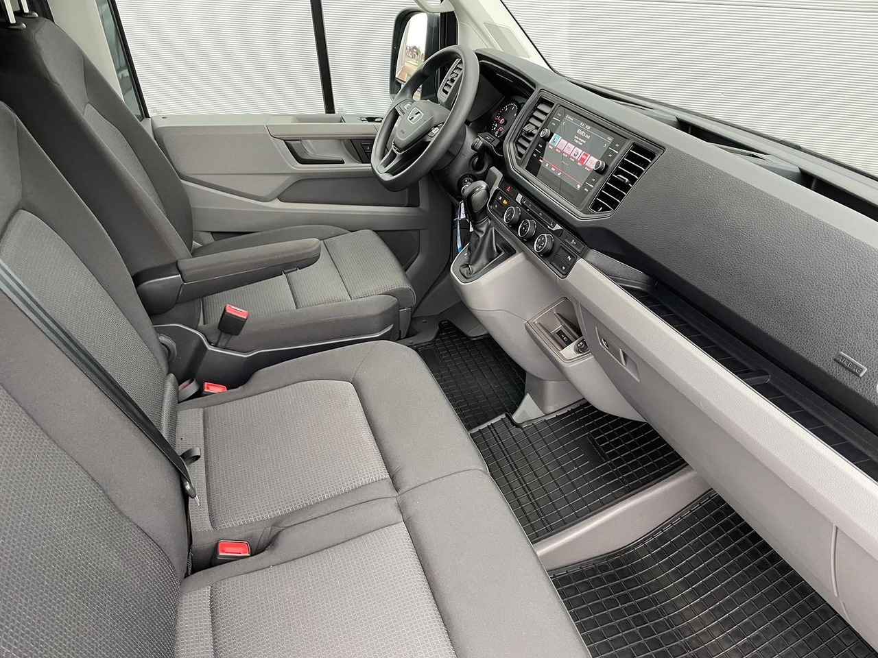 Panel van MAN TGE 3.160 L4H3 KASTEN TEMPOMAT AHK SITZHZ DAB: picture 24 Panel van MAN TGE 3.160 L4H3 KASTEN TEMPOMAT AHK SITZHZ DAB: picture 24