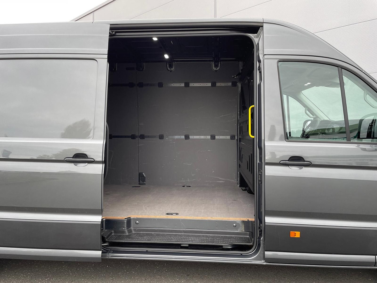 Panel van MAN TGE 3.160 L4H3 KASTEN TEMPOMAT AHK SITZHZ DAB: picture 9 Panel van MAN TGE 3.160 L4H3 KASTEN TEMPOMAT AHK SITZHZ DAB: picture 9
