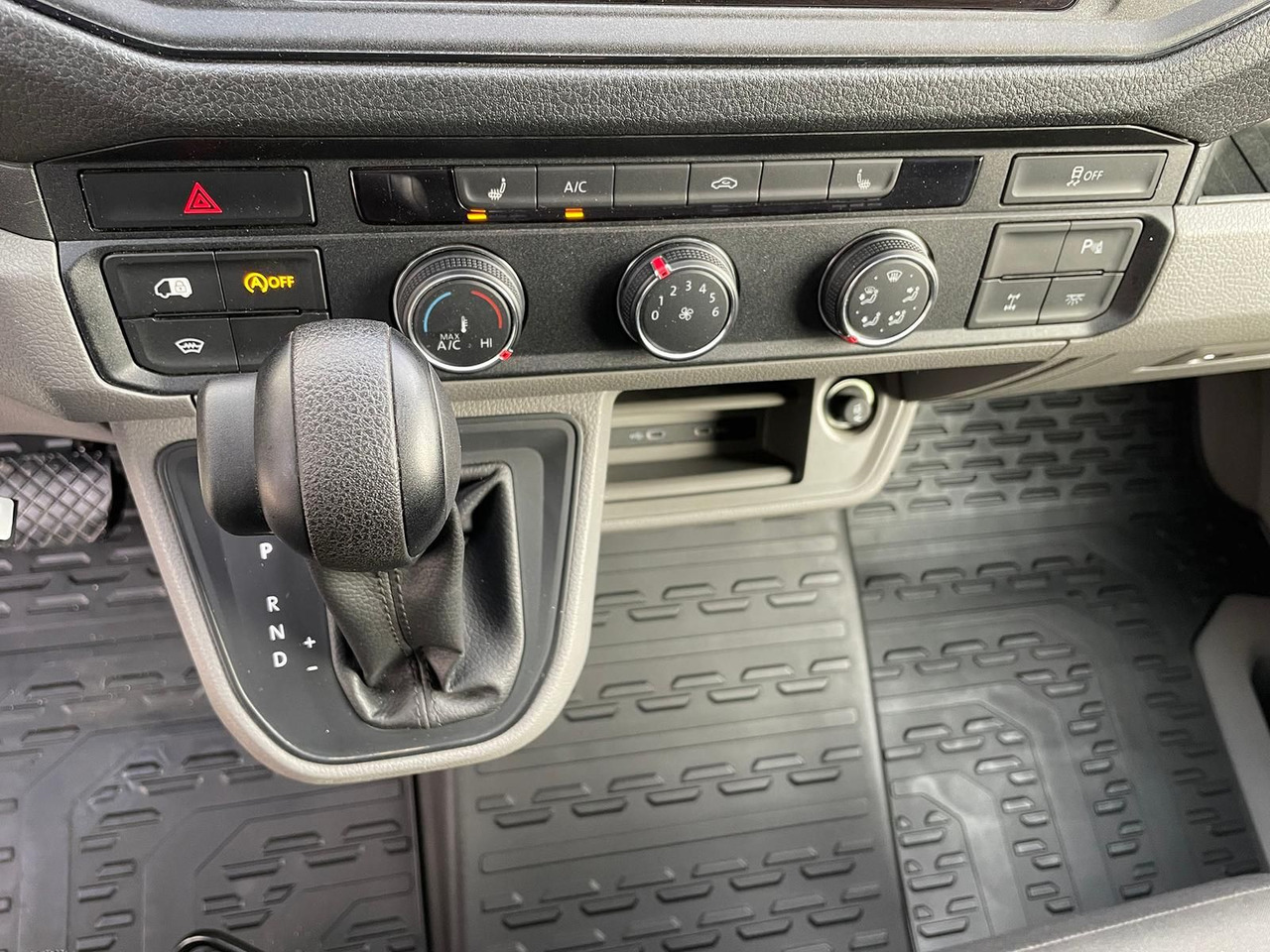 Car MAN TGE 3.180 L3H2 Kasten 4x4 AUTOM ACC NAV: picture 34