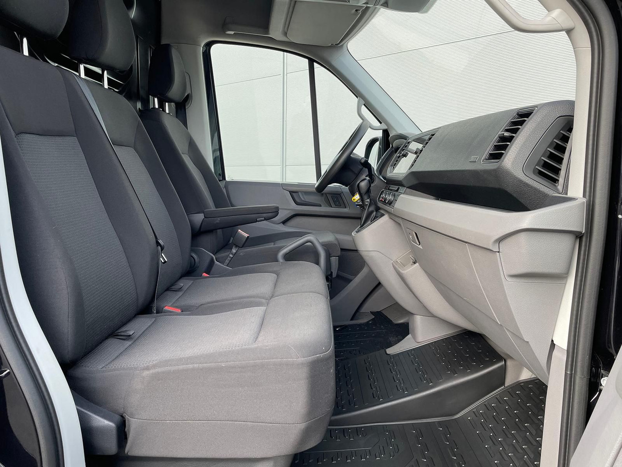 Car MAN TGE 3.180 L3H2 Kasten 4x4 AUTOM ACC NAV: picture 19