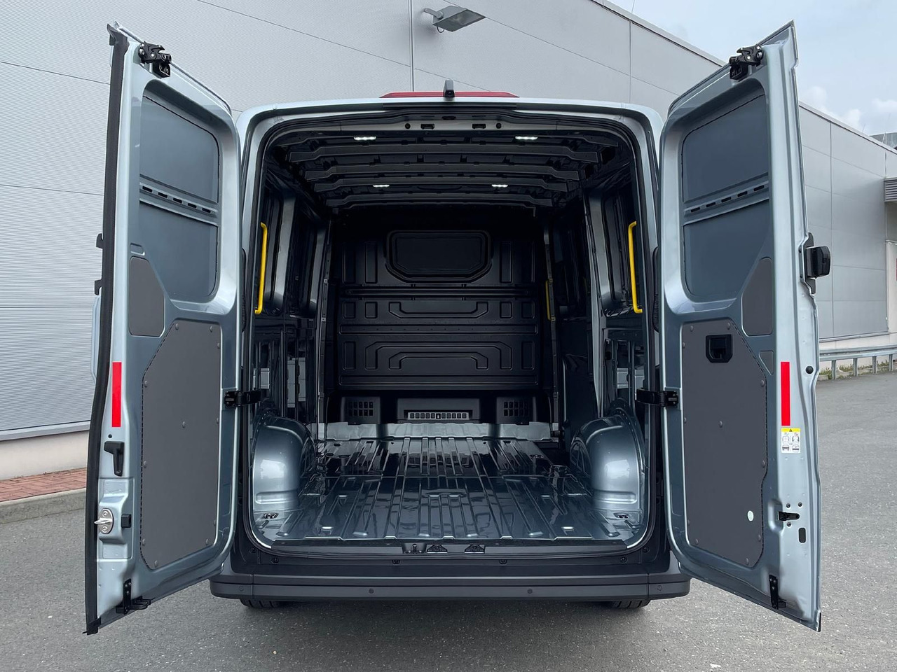 Panel van MAN TGE 3.180 L3H2 Kasten LED NAVI ACC LED STANDHZ: picture 30