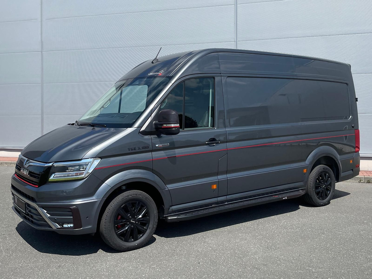 MAN TGE 3.180 L3H3 Kasten 4x4 Individual Lion S ACC - Panel van: picture 1 MAN TGE 3.180 L3H3 Kasten 4x4 Individual Lion S ACC - Panel van: picture 1