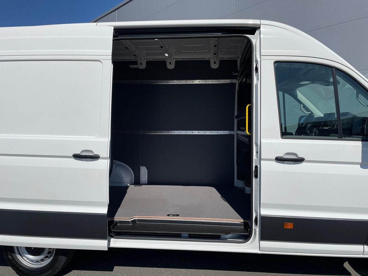 Car MAN TGE 3.180 L3H3 Kasten KAMERA NAVI DAB SITZH TEMP: picture 9