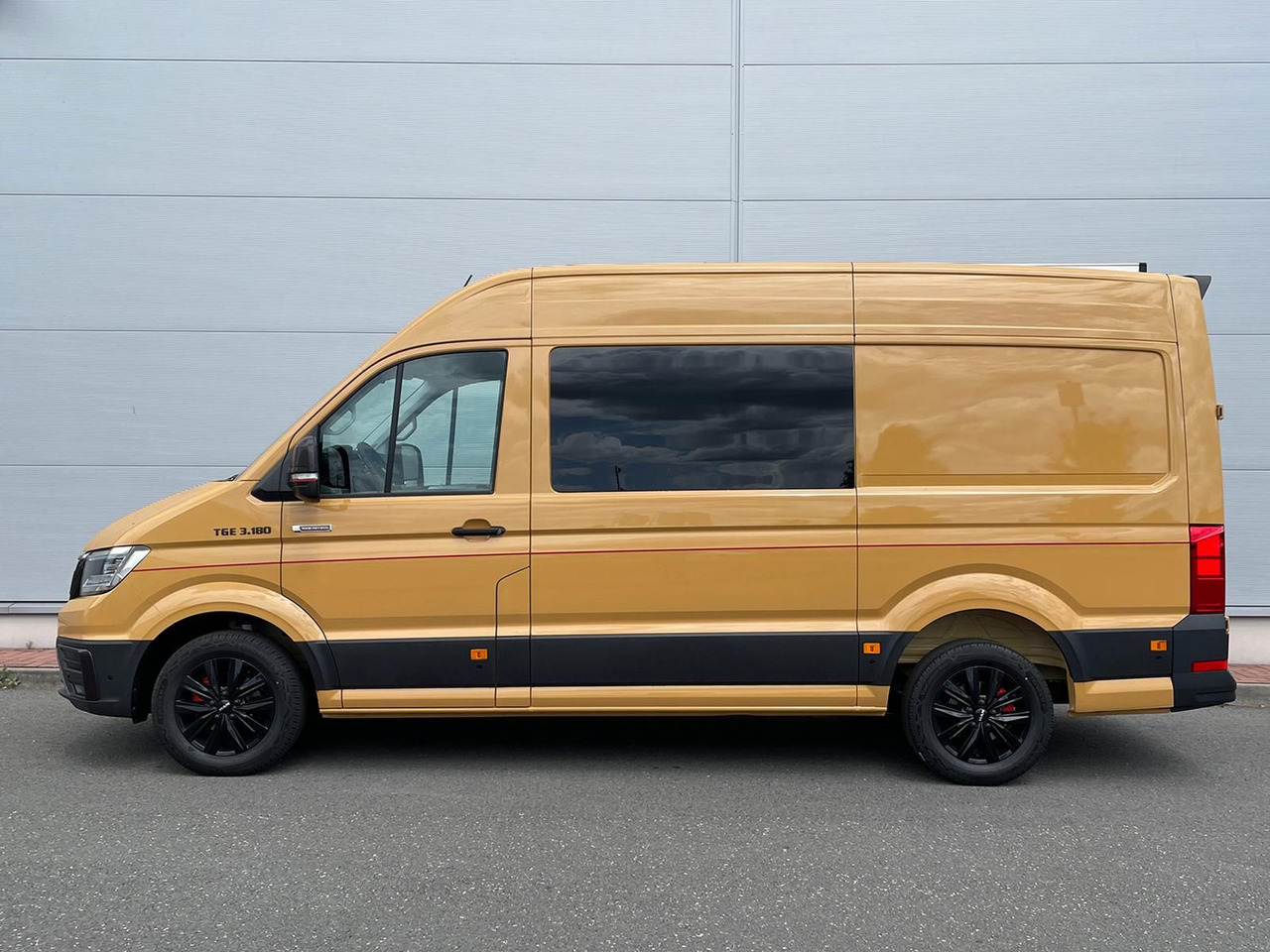 New Combi van MAN TGE 3.180 L3H3 MIXTO Individual Lion S ACC LED: picture 6 New Combi van MAN TGE 3.180 L3H3 MIXTO Individual Lion S ACC LED: picture 6