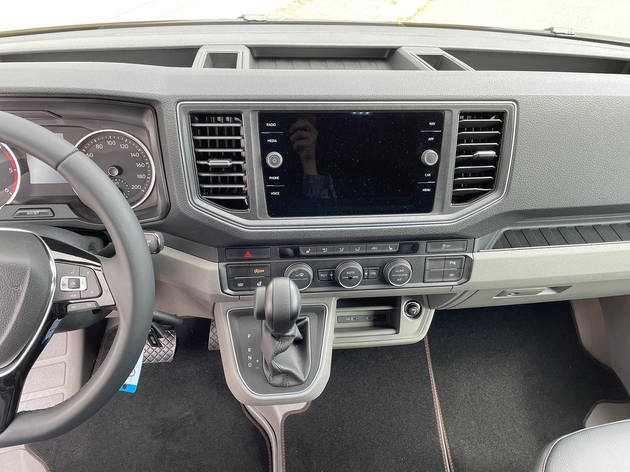 New Combi van MAN TGE 3.180 L3H3 MIXTO Individual Lion S ACC LED: picture 17 New Combi van MAN TGE 3.180 L3H3 MIXTO Individual Lion S ACC LED: picture 17