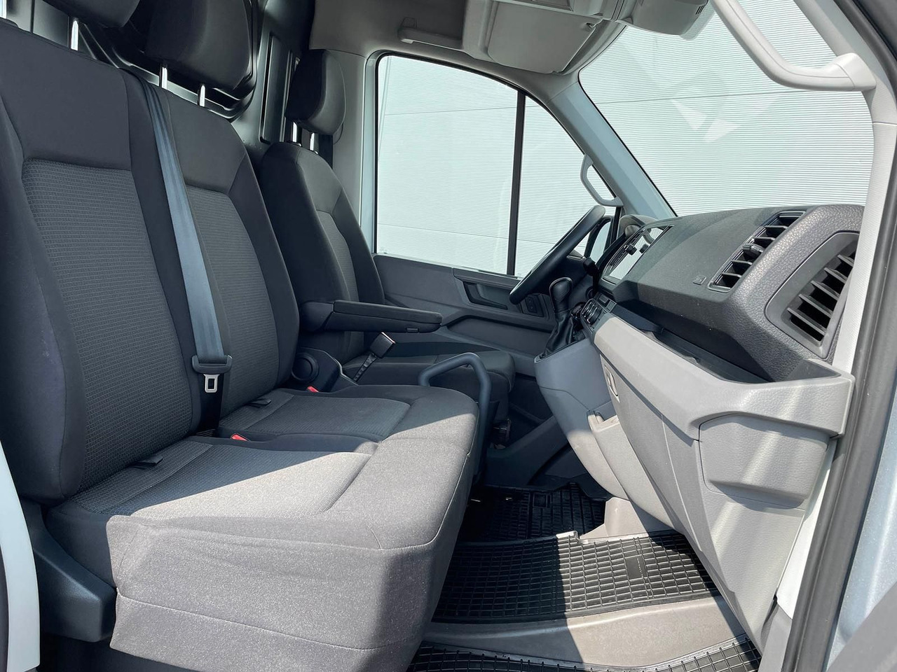 Car MAN TGE 3.180 L4H3 Kasten 4x4 Autom LED ACC AHK: picture 15