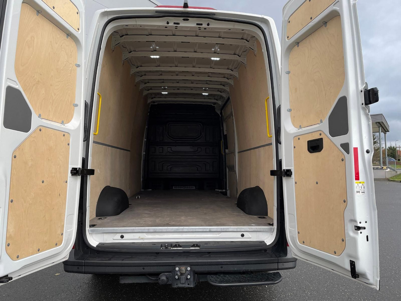Panel van MAN TGE 3.180 L4H3 Kasten 4x4 LED TEMPOMAT DIFF AHK: picture 28 Panel van MAN TGE 3.180 L4H3 Kasten 4x4 LED TEMPOMAT DIFF AHK: picture 28