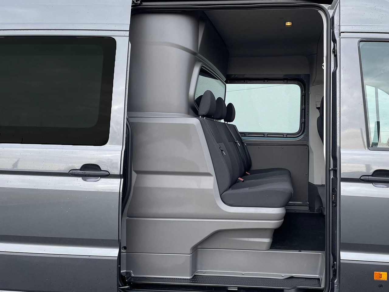 MAN TGE 3.180 L4H3 MIXTO STANDHZ ACC LED SITZHZ - Panel van, Combi van: picture 5 MAN TGE 3.180 L4H3 MIXTO STANDHZ ACC LED SITZHZ - Panel van, Combi van: picture 5