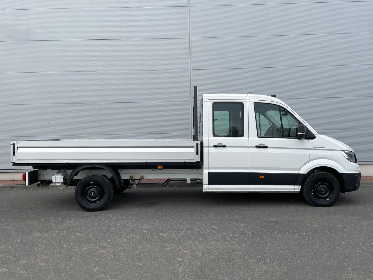 MAN TGE 3.180 Pritsche DOKA LR AHK SITZHZ STANDHZ - Car: picture 5 MAN TGE 3.180 Pritsche DOKA LR AHK SITZHZ STANDHZ - Car: picture 5