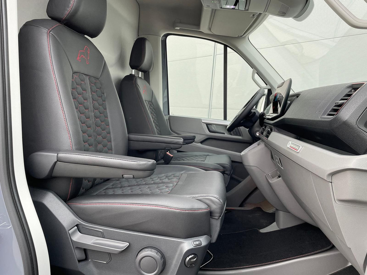 Panel van MAN TGE 3.200 L3H2 Kasten 4x4 Individual S ACC STHZ: picture 14 Panel van MAN TGE 3.200 L3H2 Kasten 4x4 Individual S ACC STHZ: picture 14