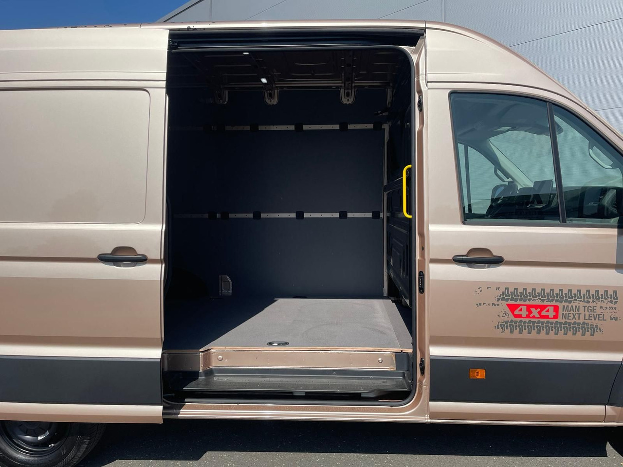 Panel van MAN TGE 3.200 L3H3 Kasten 4x4 ACC LED SITZHZ KAMERA: picture 9