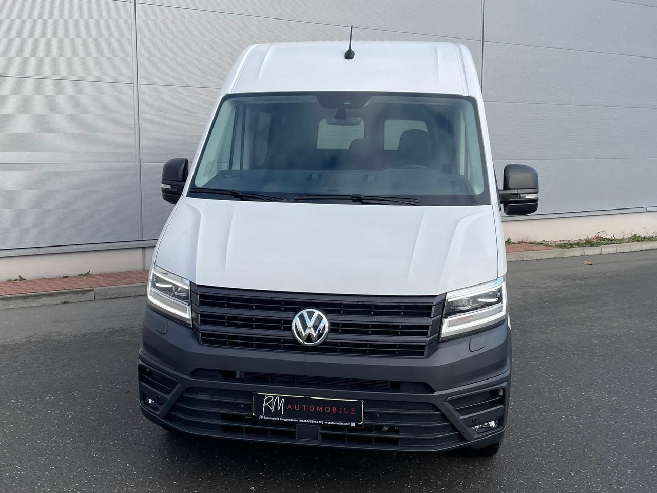 Volkswagen Crafter MIXTO 35 L3H3 Autom NAV SITZH ACC 5SITZE - Passenger van: picture 4 Volkswagen Crafter MIXTO 35 L3H3 Autom NAV SITZH ACC 5SITZE - Passenger van: picture 4