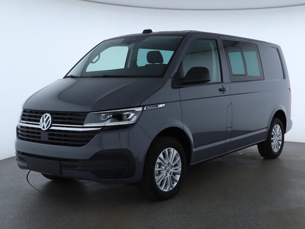 Volkswagen T6.1 Transporter 4MOTION NAVI STANDHZ ACC PDC - Minibus, Passenger van: picture 1 Volkswagen T6.1 Transporter 4MOTION NAVI STANDHZ ACC PDC - Minibus, Passenger van: picture 1
