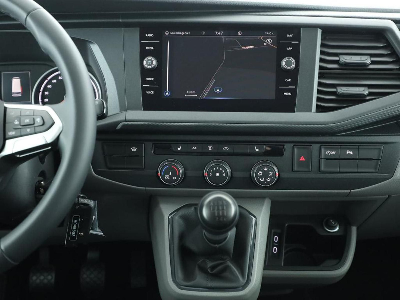 Volkswagen T6.1 Transporter Kombi KR LED STANDHZ ACC NAVI - Station wagon: picture 5 Volkswagen T6.1 Transporter Kombi KR LED STANDHZ ACC NAVI - Station wagon: picture 5