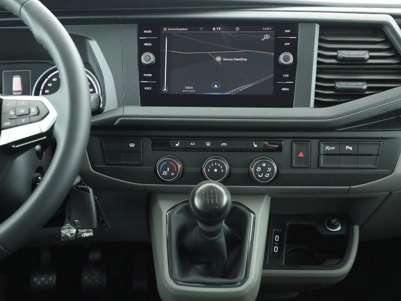 Volkswagen T6.1 Transporter Kombi KR LED STANDHZ ACC NAVI - Station wagon: picture 4 Volkswagen T6.1 Transporter Kombi KR LED STANDHZ ACC NAVI - Station wagon: picture 4