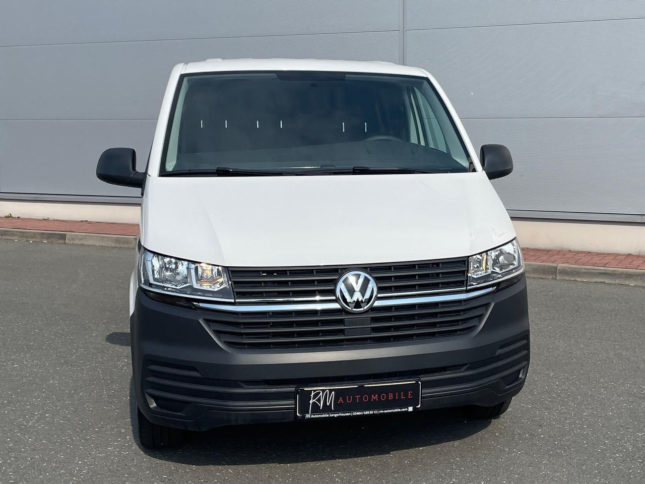 Volkswagen T6.1 Transporter MIXTO LR 2.0 TDI KLIMA PDC - Passenger van: picture 3 Volkswagen T6.1 Transporter MIXTO LR 2.0 TDI KLIMA PDC - Passenger van: picture 3