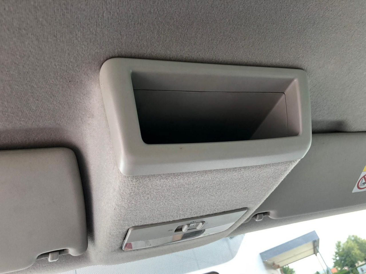 Minibus, Passenger van Volkswagen T6 Transporter 2.0 TDI Kombi lang 9-SITZE TEMP: picture 37