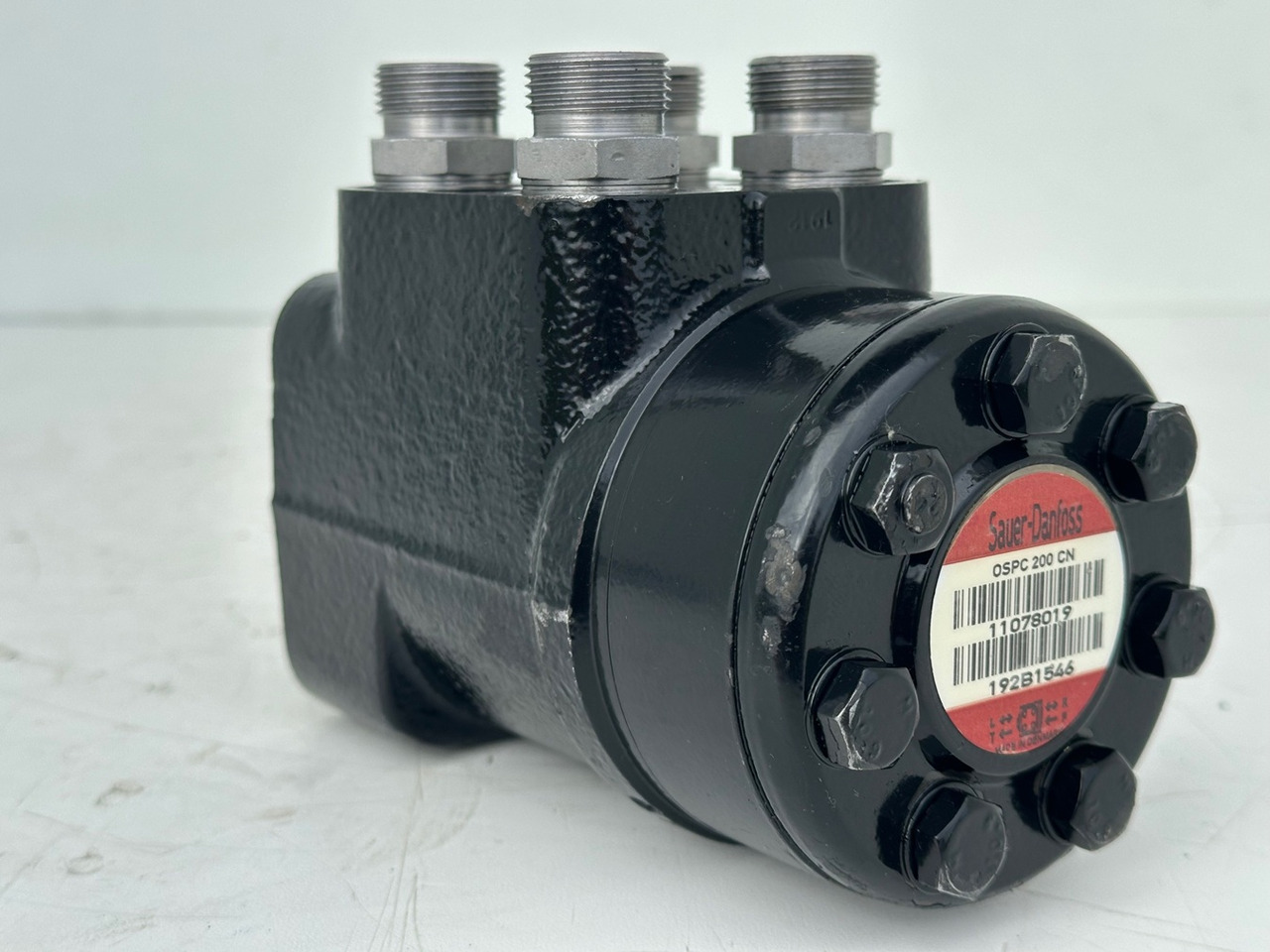 DANFOSS / SAUER Original Lenkeinheit Sauer – Danfoss Typ:OSPC 200 CN mit Nr.11078019. #11078019.04.10# - Hydraulic motor for Excavator: picture 4 DANFOSS / SAUER Original Lenkeinheit Sauer – Danfoss Typ:OSPC 200 CN mit Nr.11078019. #11078019.04.10# - Hydraulic motor for Excavator: picture 4