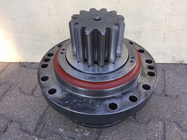 Liebherr Abtriebswellengehäuse ID-Nr.90013701 mit Abtriebswelle ID-Nr.90204999. SAT275/260 - SAT275/261 - SAT275/266 - SAT275/289. #1063# - Swing motor for Excavator: picture 4 Liebherr Abtriebswellengehäuse ID-Nr.90013701 mit Abtriebswelle ID-Nr.90204999. SAT275/260 - SAT275/261 - SAT275/266 - SAT275/289. #1063# - Swing motor for Excavator: picture 4