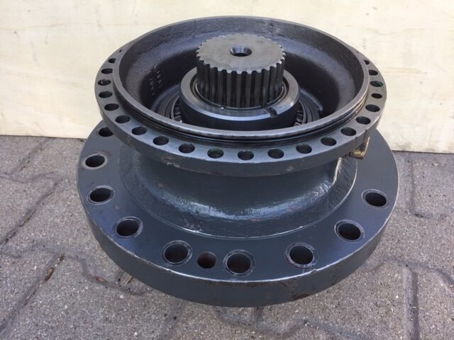 Liebherr Abtriebswellengehäuse ID-Nr.90013701 mit Abtriebswelle ID-Nr.90204999. SAT275/260 - SAT275/261 - SAT275/266 - SAT275/289. #1063# - Swing motor for Excavator: picture 3 Liebherr Abtriebswellengehäuse ID-Nr.90013701 mit Abtriebswelle ID-Nr.90204999. SAT275/260 - SAT275/261 - SAT275/266 - SAT275/289. #1063# - Swing motor for Excavator: picture 3