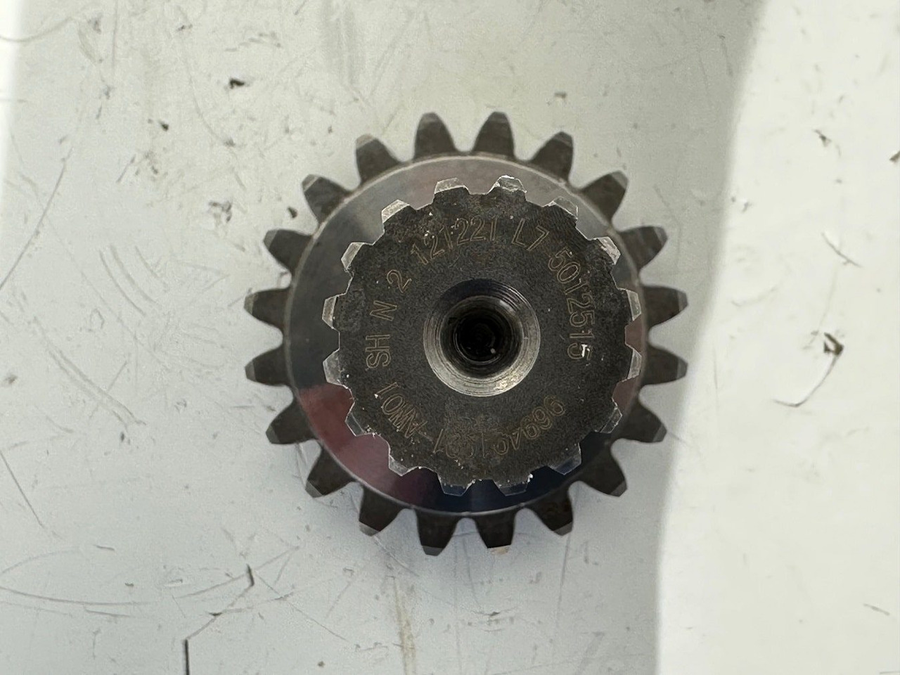 Final drive for Construction machinery Liebherr Antriebswelle ID-Nr.969491901. FAT355P076. R906, R916, R922, R924, R926. #969491901.01#: picture 6 Final drive for Construction machinery Liebherr Antriebswelle ID-Nr.969491901. FAT355P076. R906, R916, R922, R924, R926. #969491901.01#: picture 6