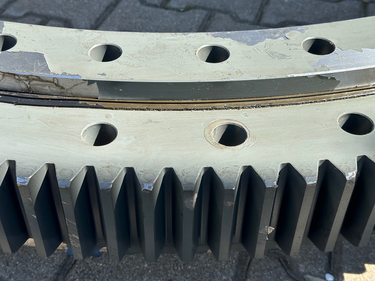 Liebherr Drehkranz - Kugeldrehverbindung Typ:KUD138 VA 002. ID-Nr.982757001. #159.10118# - Slewing ring for Construction machinery: picture 5 Liebherr Drehkranz - Kugeldrehverbindung Typ:KUD138 VA 002. ID-Nr.982757001. #159.10118# - Slewing ring for Construction machinery: picture 5