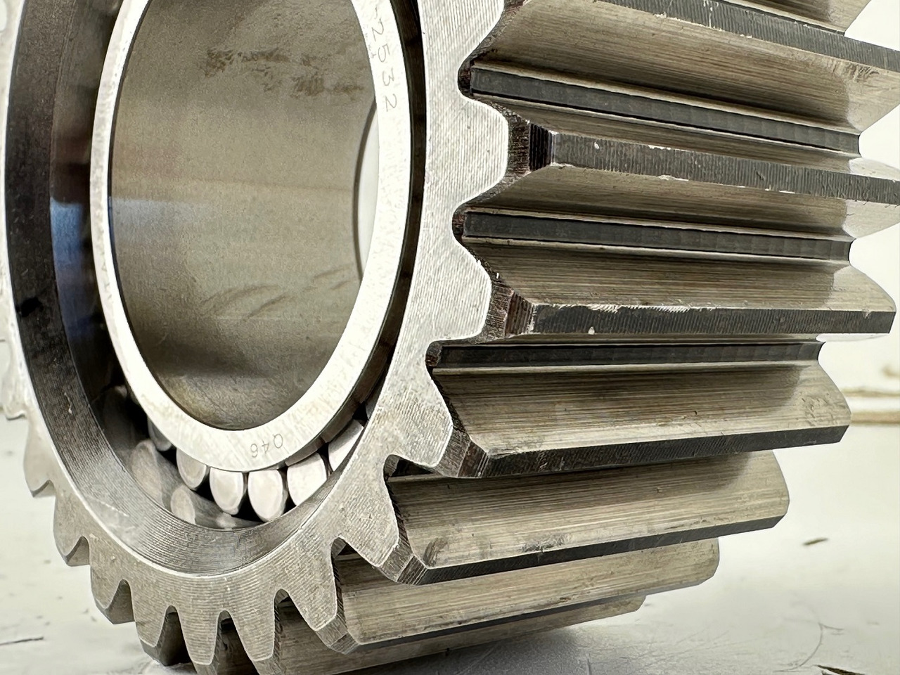 Liebherr Planetenrad ID-Nr.9443004 - ID-Nr.944300403. FAT400-FAT400/018-FAT400P018-FAT400P063-FAT400P073-FAT400P092. R934 IND,R906,R914,R916,R922,R924,R932,R934,R936,R942,R944. #944300503.01# - Final drive for Excavator: picture 5 Liebherr Planetenrad ID-Nr.9443004 - ID-Nr.944300403. FAT400-FAT400/018-FAT400P018-FAT400P063-FAT400P073-FAT400P092. R934 IND,R906,R914,R916,R922,R924,R932,R934,R936,R942,R944. #944300503.01# - Final drive for Excavator: picture 5