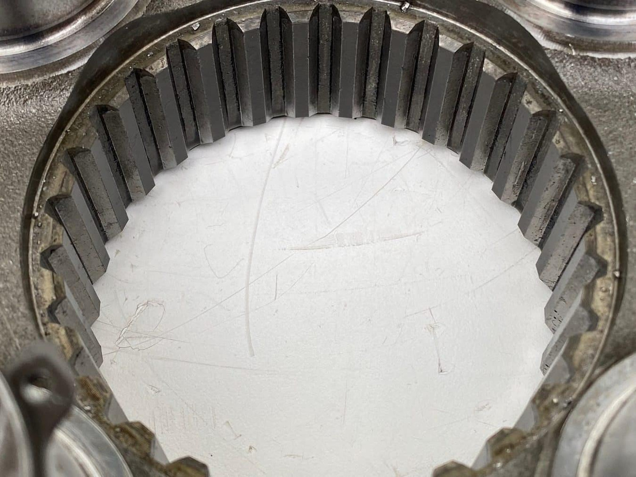 Transmission for Construction machinery Liebherr Planetenträger ID-Nr.944306303 - ID-Nr.9443063. #PL0401.03#: picture 9 Transmission for Construction machinery Liebherr Planetenträger ID-Nr.944306303 - ID-Nr.9443063. #PL0401.03#: picture 9